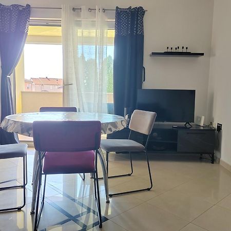 רייקה Lux Villa מראה חיצוני תמונה