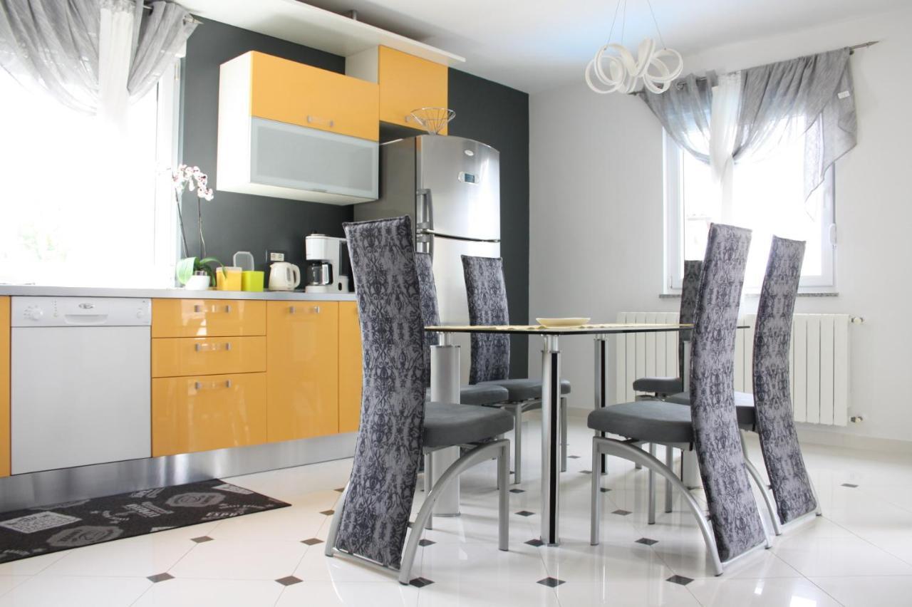 רייקה Lux Villa מראה חיצוני תמונה